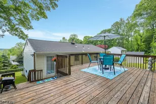 3 S Hillside Dr, Mount Olive, NJ 07828 - Photo 18