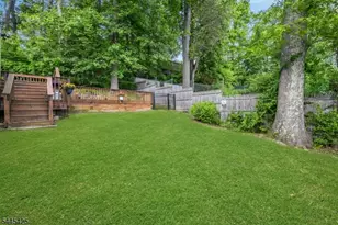 3 S Hillside Dr, Mount Olive, NJ 07828 - Photo 20