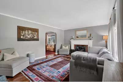 28 Kew Dr, Springfield, NJ 07081 - Photo 2