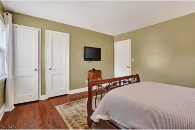 28 Kew Dr, Springfield, NJ 07081 - Photo 12