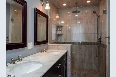 112 Victoria Dr, Bernards Township, NJ 07920 - Photo 16