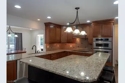 112 Victoria Dr, Bernards Township, NJ 07920 - Photo 10