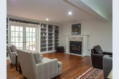 112 Victoria Dr, Bernards Township, NJ 07920 - Photo 4
