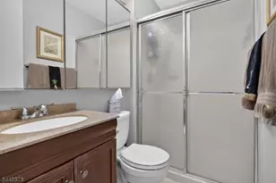 13G Kensington Rd, Chatham Township, NJ 07928 - Photo 20