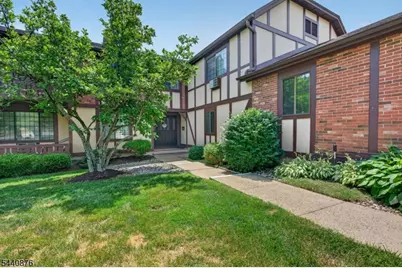 13G Kensington Rd #G, Chatham Township, NJ 07928 - Photo 2