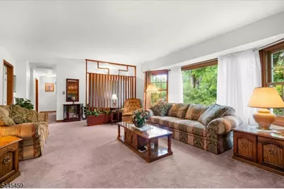 11 Meadow Brook Rd, Raritan Township, NJ 08822 - Photo 6