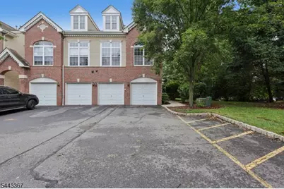 101 Rock Creek Dr, Clifton, NJ 07014 - Photo 1