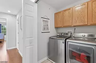 101 Rock Creek Dr, Clifton, NJ 07014 - Photo 18