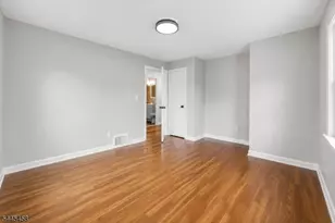 18 Farmingdale Ave, Bloomfield, NJ 07003 - Photo 4