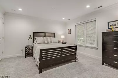 19 Erskine Dr, Morristown, NJ 07960 - Photo 28