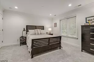 19 Erskine Dr, Morristown, NJ 07960 - Photo 28