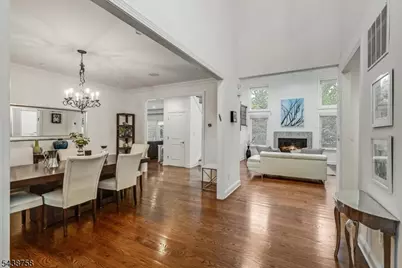 19 Erskine Dr, Morristown, NJ 07960 - Photo 4