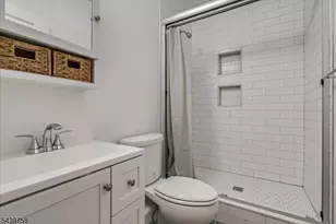 19 Erskine Dr, Morristown, NJ 07960 - Photo 36