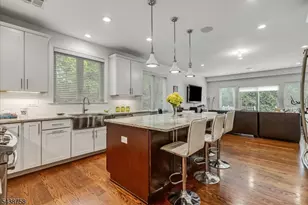 19 Erskine Dr, Morristown, NJ 07960 - Photo 16