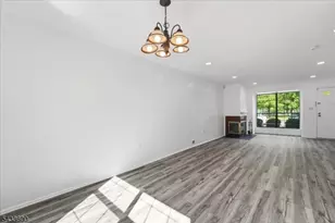 2 Veros Ln, Franklin Township, NJ 08823 - Photo 26