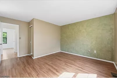 2 Veros Ln, Franklin Township, NJ 08823 - Photo 22