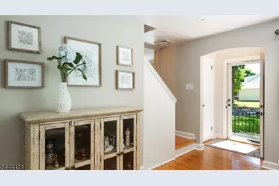 2263 Hill Rd, Scotch Plains Township, NJ 07076 - Photo 6