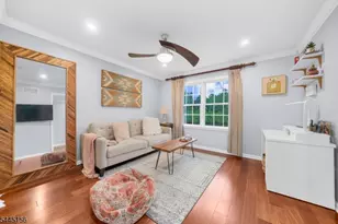 15 Providence Dr, Raritan Township, NJ 08822 - Photo 28