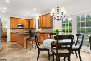 15 Providence Dr, Raritan Township, NJ 08822 - Photo 14