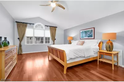 15 Providence Dr, Raritan Township, NJ 08822 - Photo 20