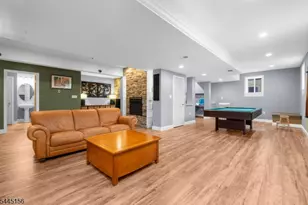 15 Providence Dr, Raritan Township, NJ 08822 - Photo 36