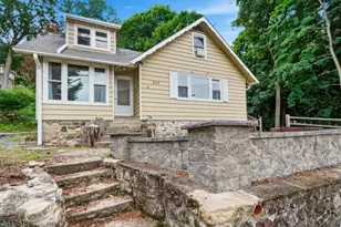 255 E Shore Trail, Sparta Township, NJ 07871 - Photo 4