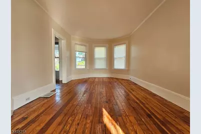 40 Hillside Ave, Nutley, NJ 07110 - Photo 2