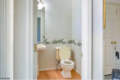 53 Castleton Rd, Montgomery Township, NJ 08540 - Photo 4