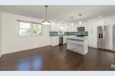 39 Park Ter #39, Caldwell, NJ 07006 - Photo 8