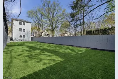 134 Shepard Ave, East Orange, NJ 07018 - Photo 30