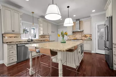 1233 Poplar Ave, Mountainside, NJ 07092 - Photo 12
