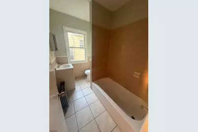 229 Alexander St #2, Newark, NJ 07106 - Photo 4