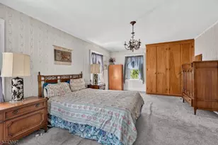 132 Hillside Rd, Elizabeth, NJ 07208 - Photo 16