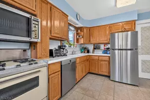 132 Hillside Rd, Elizabeth, NJ 07208 - Photo 12