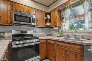 3 Darwin Rd, Franklin Township, NJ 08873 - Photo 10