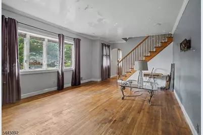 3 Darwin Rd, Franklin Township, NJ 08873 - Photo 4