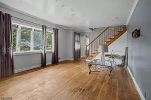 3 Darwin Rd, Franklin Township, NJ 08873 - Photo 4