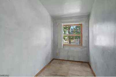 3 Darwin Rd, Franklin Township, NJ 08873 - Photo 16