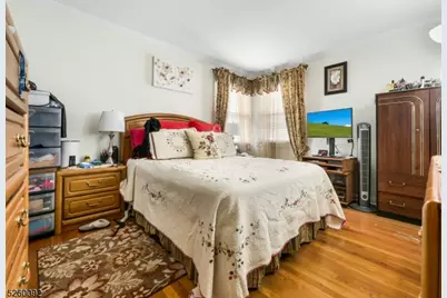 135 Hawthorne Ave, Springfield, NJ 07081 - Photo 14