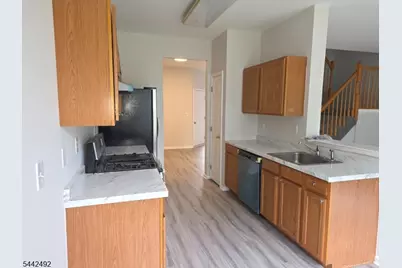 12 Gallop Ln, Franklin Township, NJ 08873 - Photo 2