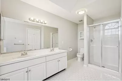 43 Hancock Dr, Morris Township, NJ 07960 - Photo 20