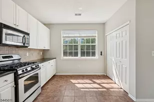 43 Hancock Dr, Morris Township, NJ 07960 - Photo 8