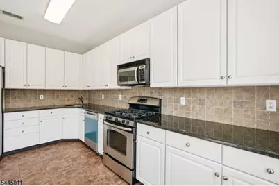 43 Hancock Dr, Morris Township, NJ 07960 - Photo 10