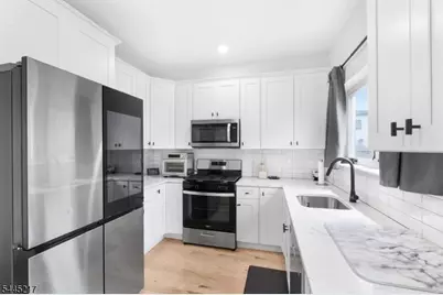 695 S 2nd St, Plainfield, NJ 07060 - Photo 10