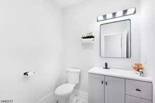 695 S 2nd St, Plainfield, NJ 07060 - Photo 8