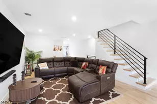695 S 2nd St, Plainfield, NJ 07060 - Photo 12