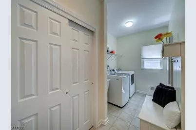 6 McCune Ct, West Orange Township, NJ 07052 - Photo 38