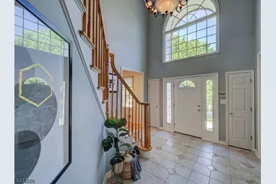 6 McCune Ct, West Orange Township, NJ 07052 - Photo 6