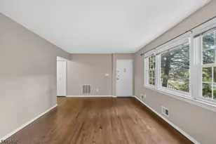 5 Stanford Dr, Bridgewater, NJ 08807 - Photo 14