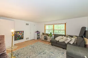 319 Winifred Dr, Totowa, NJ 07512 - Photo 6